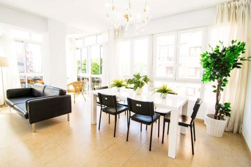 Centro Apartment | Letmalaga Economy Compas