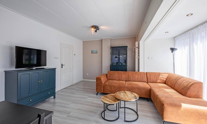 De Koog House | Leuk 5 Pers. Vakantiehuis op Loopafstand van het Strand van Badplaats De Koog!