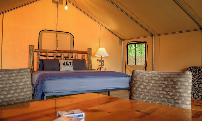 Salmon House | Lewis Glamping Tent