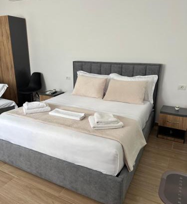 Rade Apartment | Lexhulo Room's