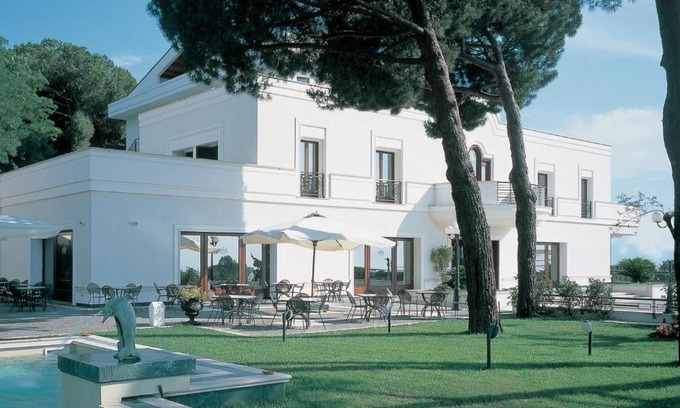 Marino Hotel | LH Hotel Domus Caesari