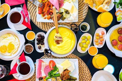 Karsiyaka Hotel | Life Artemis Otel