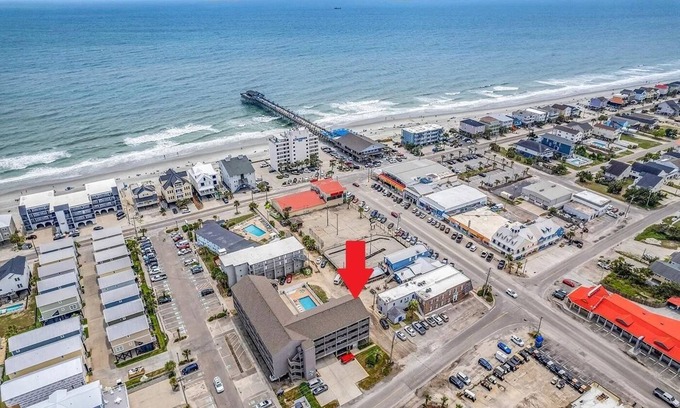 Garden City Condo | "Life's a Beach" 1 block from beach, pier and inlet boardwalk.