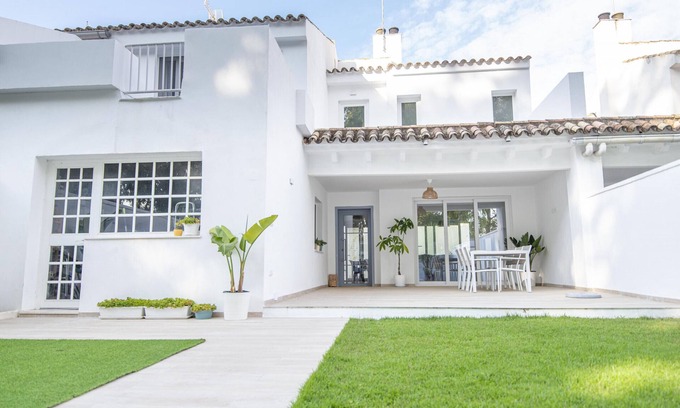 Valdelagrana House | Lightbooking Valdelagrana Cádiz
