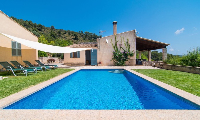 Son Servera Villa | Light-flooded Holiday Home “Finca Es Serva” with Garden, Pool