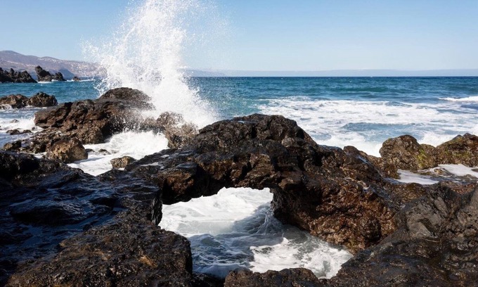 Candelaria House | Lightbooking casa de playa Tenerife