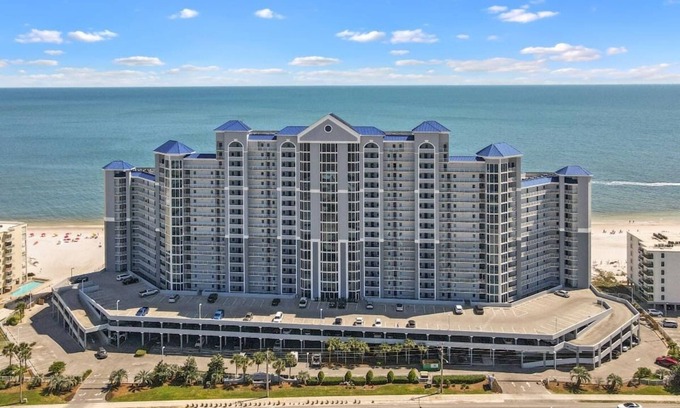 Gulf Shores Condo | Lighthouse - Beautifuly Decorated Gulf Front Unit - 805