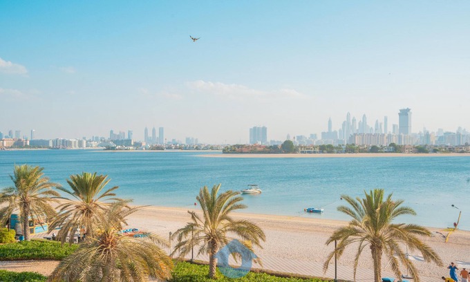 Palm Jumeirah Apartment | Like Home - G15 Elegant 3-Bedroom Duplex in Palm Jumeirah