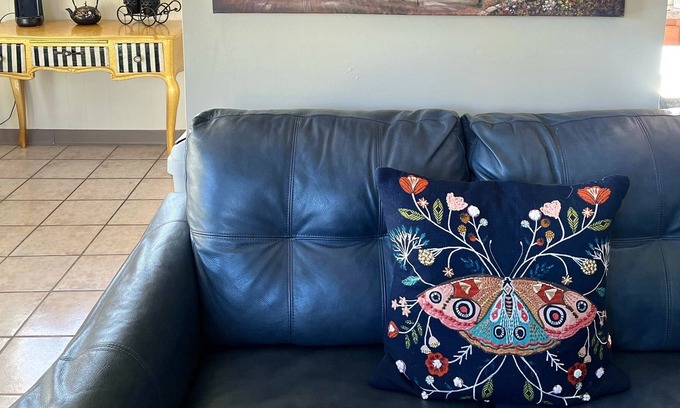 El Paso House | Lil Cottage on Emory Quiet Neighborhood Upper Valley El Paso