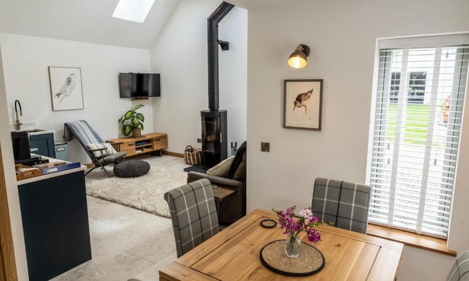 Findhorn House | Lily Cottage - 1 bedroom