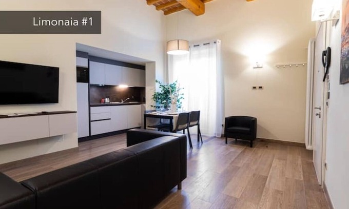 Novoli - San Donato Apartment | Limonaia 1 | Apartment Villa Carobbi