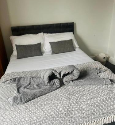 Lincoln House | Lincoln city centre rooms P&S