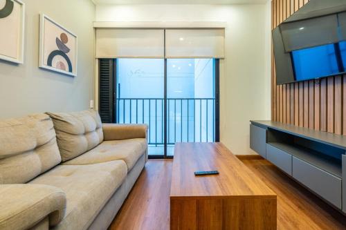 Miraflores Apartment | Linden 2BR by Geko