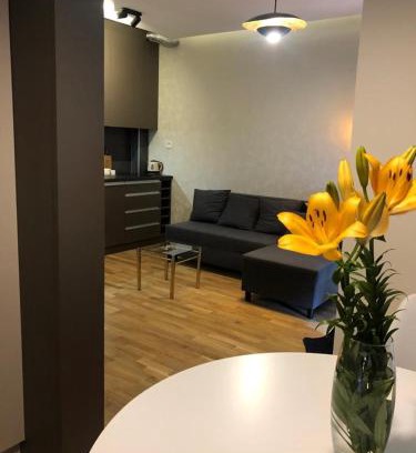 Subotica Apartment | Linden Flower