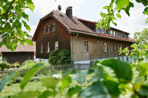 Dipperz Hotel | LindenGut Bio Hotel & Bio Herberge