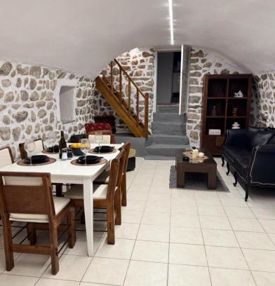 Omales House | Lithos Areopoli Traditional House