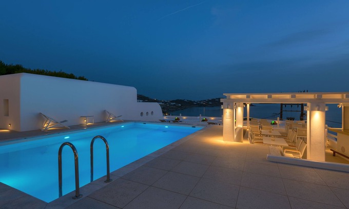Agios Ioannis Apartment | Lithos by Spyros & Flora