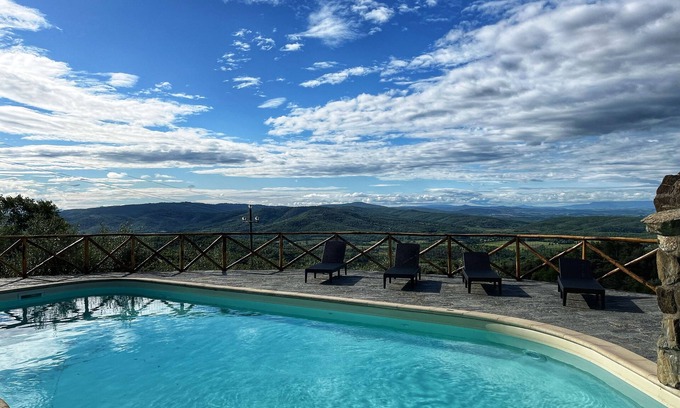 Bucine Apartment | [Little Escape] House with pool and panoramic view