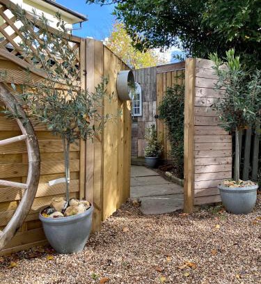 Woodbridge Apartment | Little Limes an Adorable little Suffolk getaway with outside space near Woodbridge