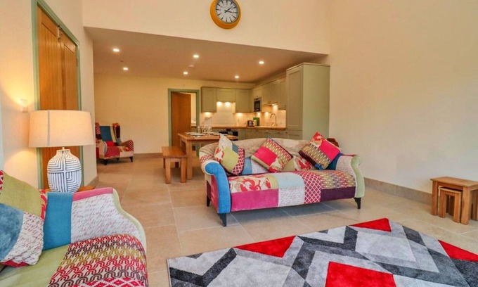 Little Rissington House | Little Rissington - Barn Two by Interhome