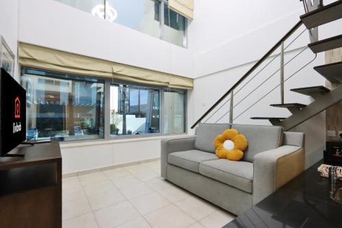 Dubai Sports City Apartment | Livbnb-Convenient Loft Type 1B, Dubai Sports City