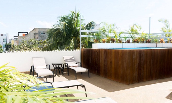 Luis Donaldo Colosio Apartment | "Live Like a Local: Steps from Beach, Weekly Promo!"