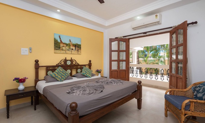 Gauravaddo Villa | Living in the Lap of Luxury with Art Murals, Pool & Seahorse Shower in Calangute