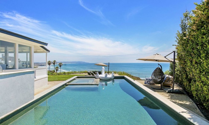 La Jolla House | Living the Ocean Front Dream