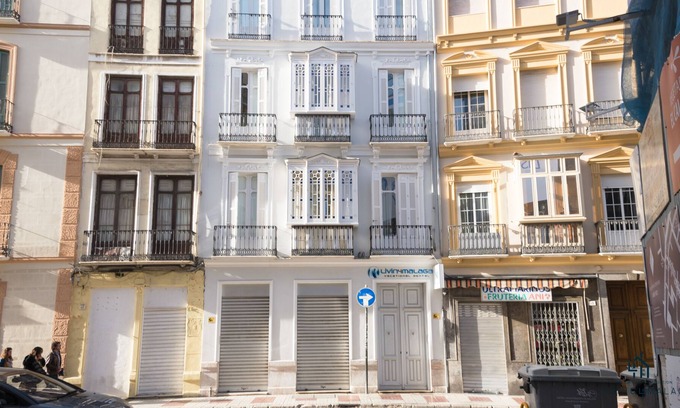 La Goleta Apartment | Living4Malaga Suites Superior