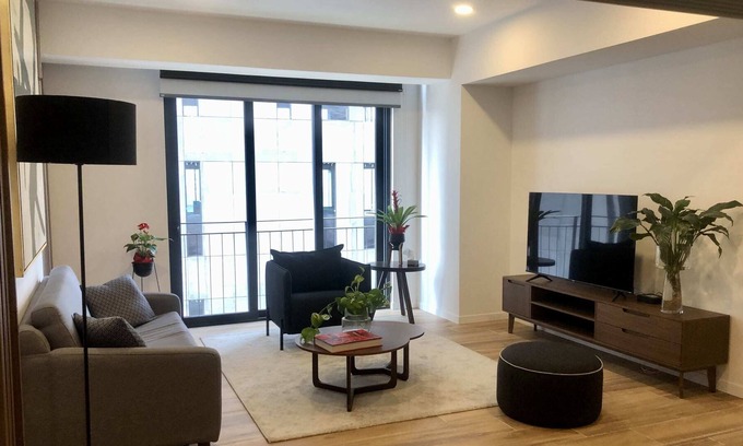 Granada Apartment | Livix Vera I Modern 1 Bed apartment in Mexico City