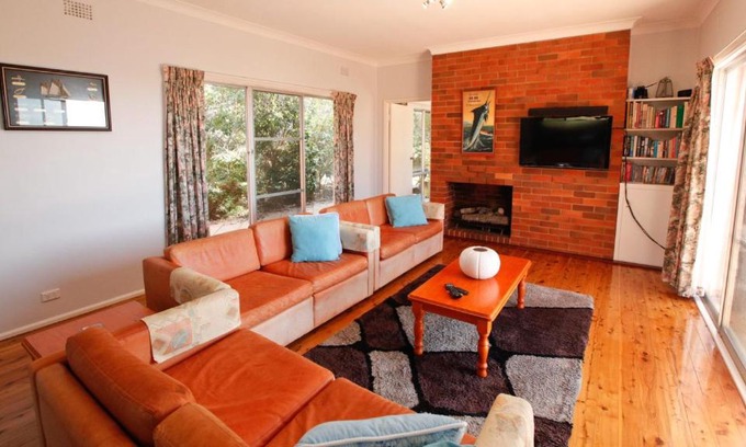 Bermagui House | Llorene Family Fishing Pet friendly Bermagui