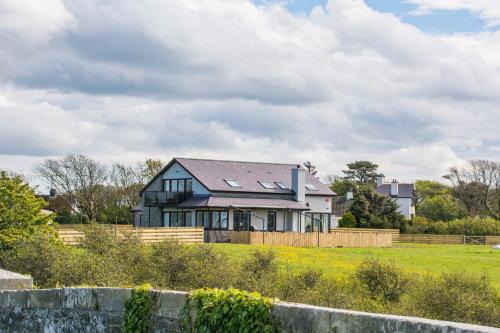 Llanfaelog House | Llynfor