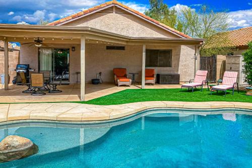 Apache Junction House | Local Living in Apache Junction