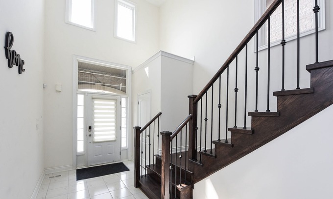 Brampton House | Location at It's Best