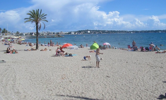 Golfe Juan Apartment | location studio Golfe-juan /vallauris