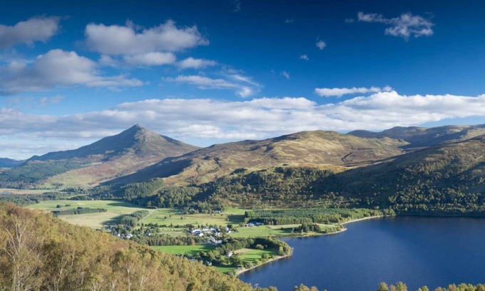 Kinloch Rannoch Cottage | Loch Rannoch Otter Lodge (8) - Retreat Group