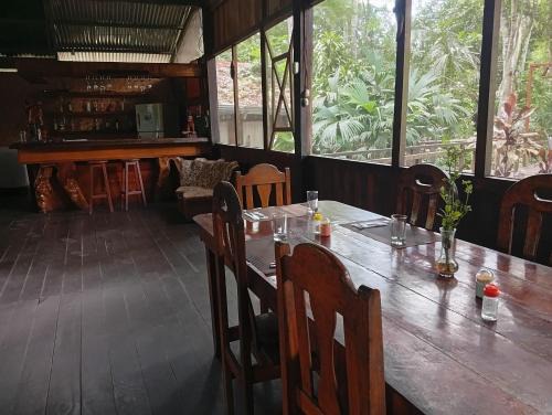 Puerto Maldonado Hotel | Lodge Parayso -Tambopata