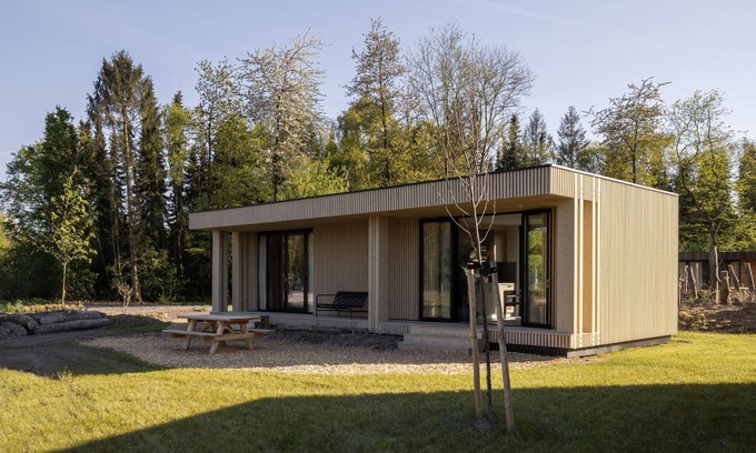 Zeewolde House | Lodge with a spacious terrace in Horsterwold