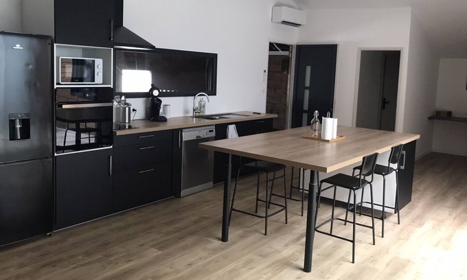Soyaux Apartment | Loft Avec Patio a 5 Minutes du Centre Ville d Angouleme