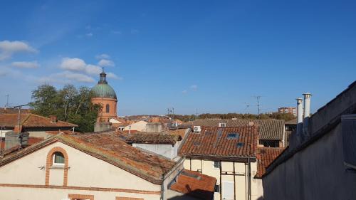 Saint-Cyprien Apartment | Loft de charme climatisé et sa terrasse