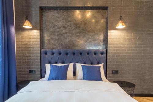 Verkhnie Misto Apartment | Loft Design Apartments near Maidan