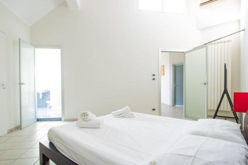 Turin Apartment | [Loft Eugenio] - *Large and bright apartment*
