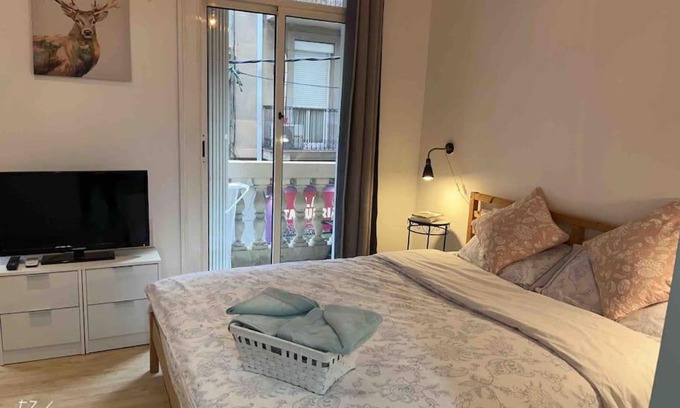 La Sagrada Familia Apartment | Loft nearby Sagrada Familia