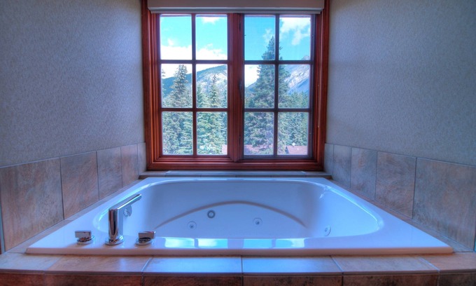 Banff Condo | Loft with Private Jetted Tub/Access to Spa
