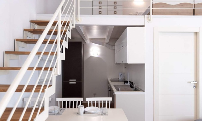 Downtown Apartment | LOFT2 VIA MOROSINI DOWNTOWN VARESE-IXIHOME