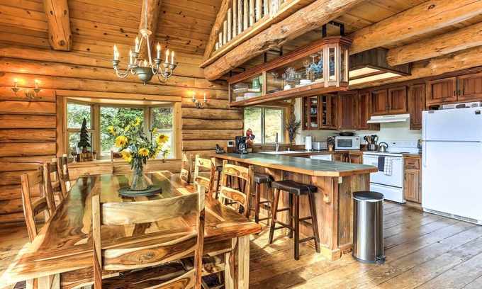 McCloud Cottage | Log Home on 60 Private Acres By Mt Shasta Ski Park