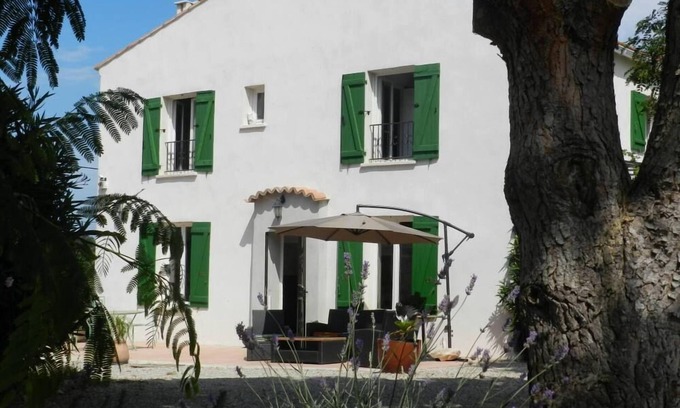 Frejus Cottage | Logement au Bord de la Riviére "la Maison de Gaston"