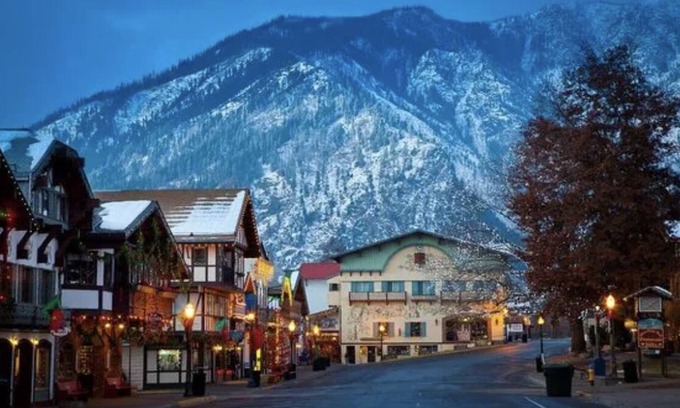 Leavenworth House | Lone Pine Haus Leavenworth