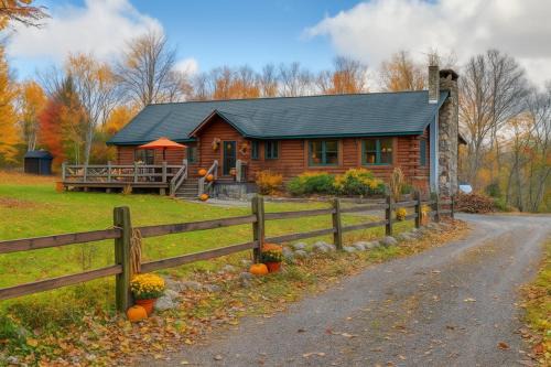 Long Lake House | Long Lake Autumn Escape Sip, Paddle and Peep Leaves