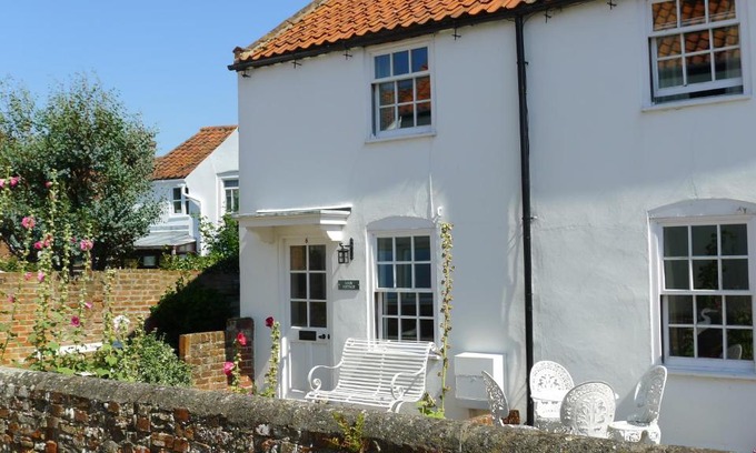Southwold House | Loom Cottage